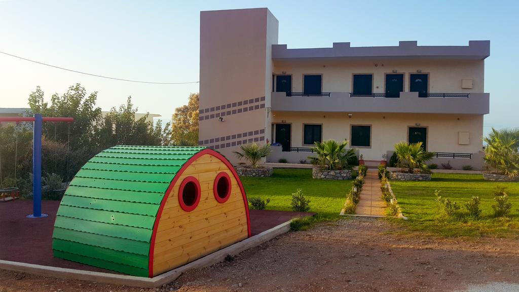 Kritamos Beach Apartments Frangokastello Exterior foto